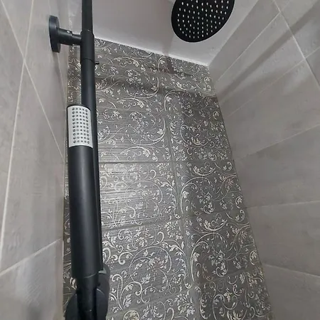 Diana Ερμούπολη