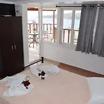 Diana Апартаменты *