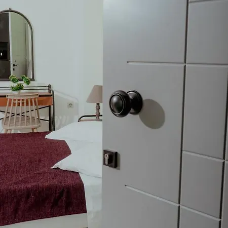Diana Apartment Ermoupoli